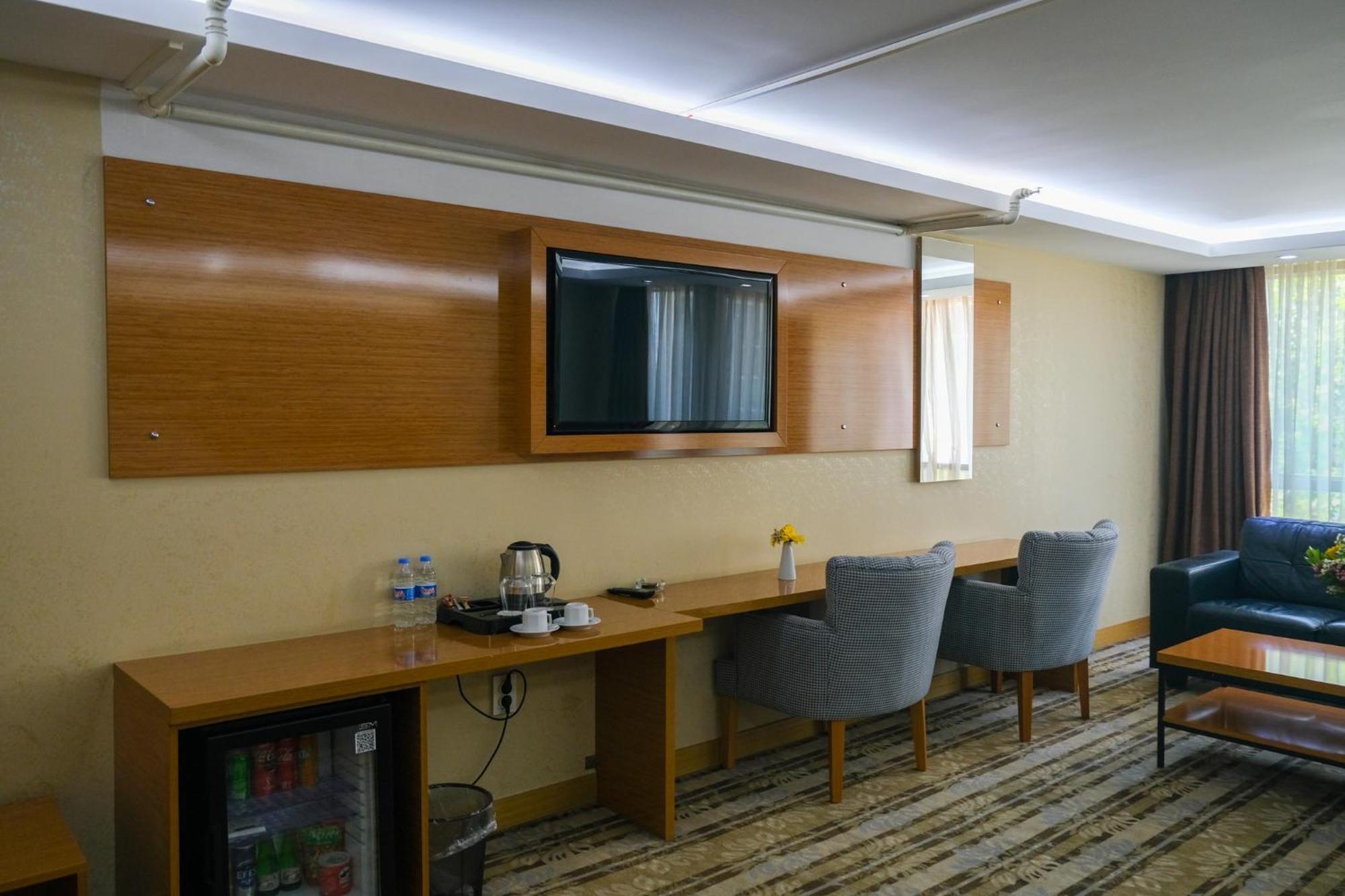 Bulvar Hotel İzmir Ngoại thất bức ảnh