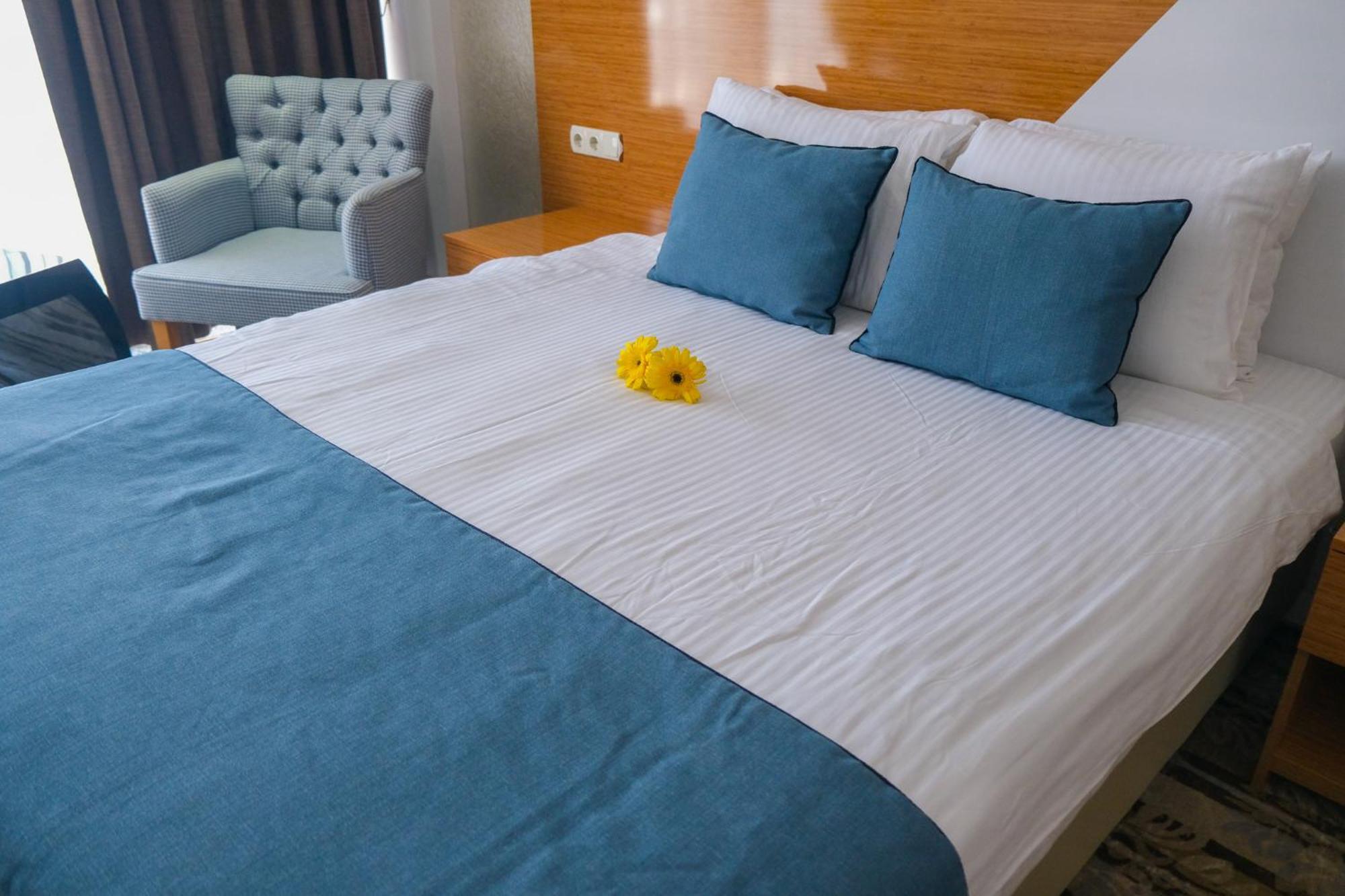 Bulvar Hotel İzmir Ngoại thất bức ảnh