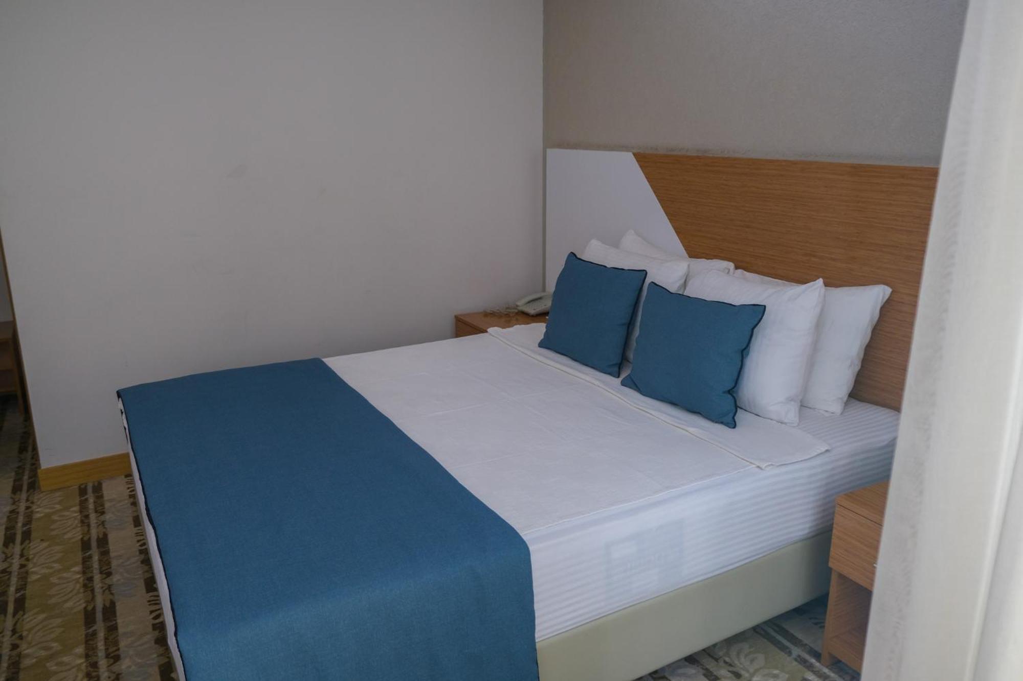Bulvar Hotel İzmir Ngoại thất bức ảnh