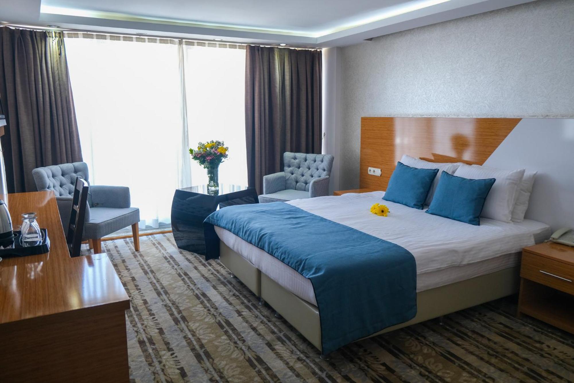 Bulvar Hotel İzmir Ngoại thất bức ảnh