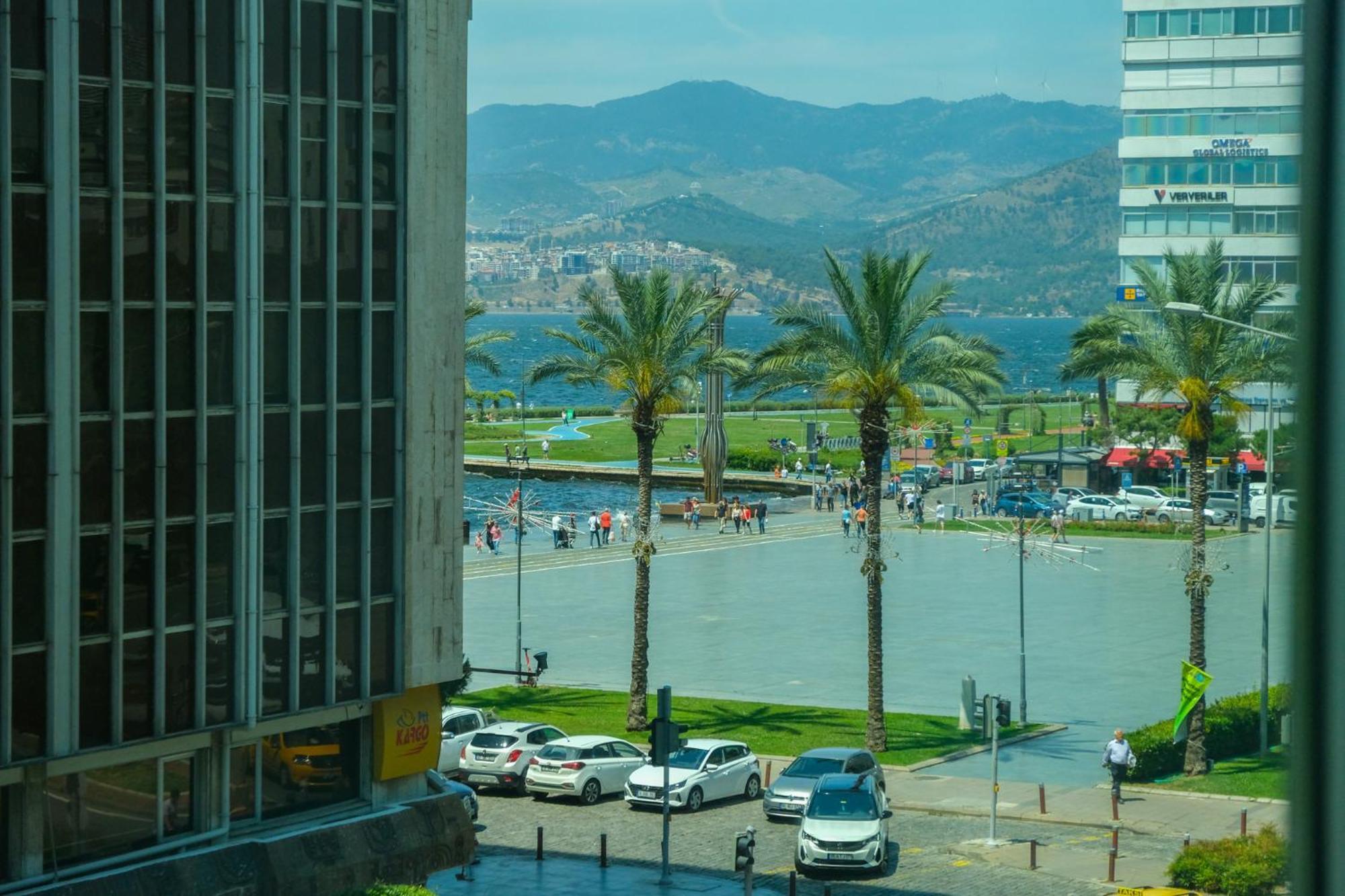 Bulvar Hotel İzmir Ngoại thất bức ảnh